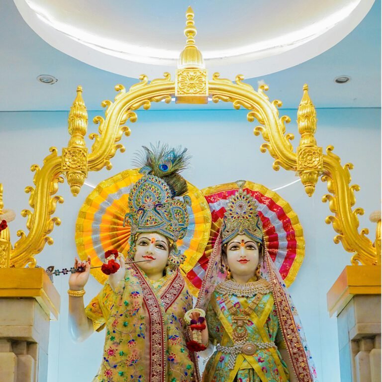 Radha-krishna-image-vrindavan